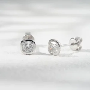 10K Gold Lab-Grown Diamond Bezel Stud Earrings, 4x4mm Cushion Cut, HPHT/CVD, Yellow/White Gold