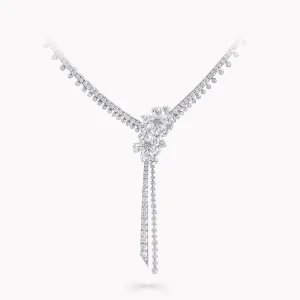 18K Gold Flower-Shaped Diamond Necklace
