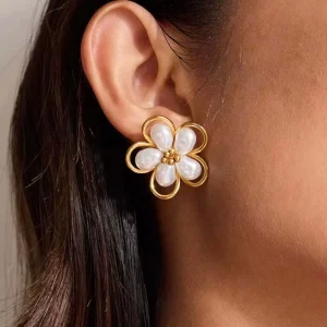 18K Gold Plated Hollow Flower Pearl Stud Earrings, Waterproof Stainless Steel