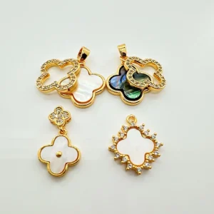 18K Gold-Plated Natural Shell Inlaid Four-Leaf Clover Pendant Charm with Zircon