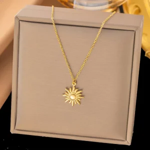 18K Gold-Plated Stainless Steel Geometric Vintage PVD-Coated Pendant Necklace