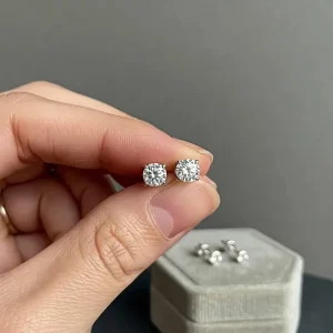 1ct Each 18K Gold Stud Earrings