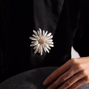 20 Designs Women’s Daisy Flower Brooches Suit Accessories