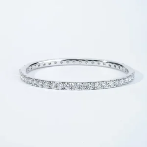 4mm Round DEF VS Moissanite Bangle