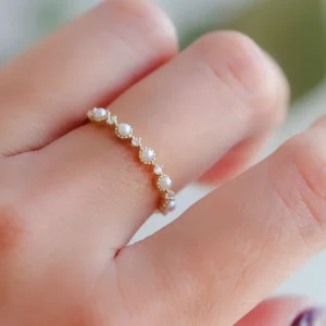 Alloy AAA White Pearl 18K Gold-Plated Geometric Ring for Women