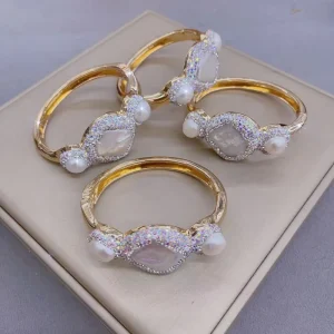 BD C1570 Zircon Micro Pave Bangle Bracelet for Women Natural Pearl Shell Gold Plated