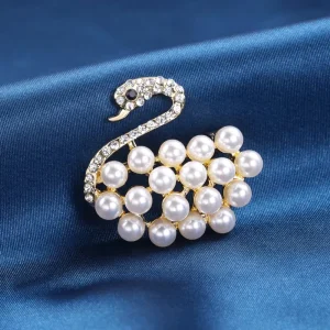 Cheongsam Brooch with Pearl Flowers