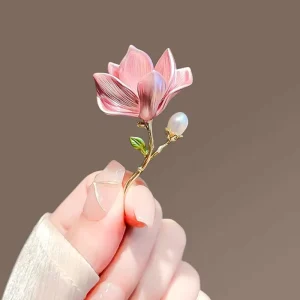 Chinese Retro Magnolia Alloy Brooch Pins for Suit Accessories