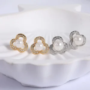 Clover-Shaped Diamond-Inlaid Pearl Stud Earrings, Copper with Real Gold Plating and Floral Design