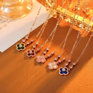Clover Women’s Alloy Link Chain Collarbone Necklace