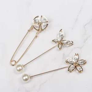 Crystal Pearl Flower Brooch Pin for Women