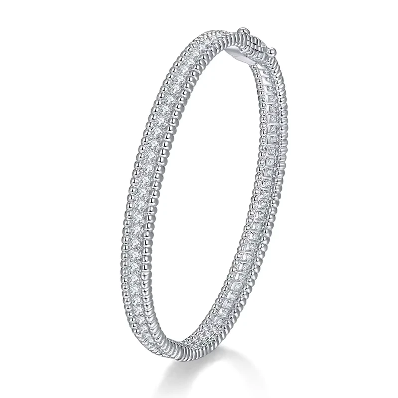 Custom 18K White Gold Plated 925 Sterling Silver VVS Moissanite Bracelet Bangle for Women