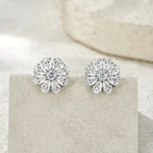 Custom 925 Sterling Silver 3*5mm Pear Cut Moissanite Flower Stud Earrings
