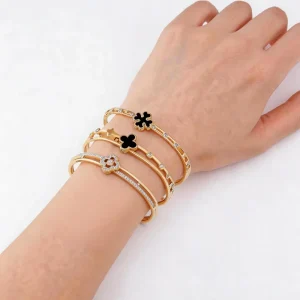 Custom Laser Logo Flower Design 18K Gold-Plated Stainless Steel Bangle