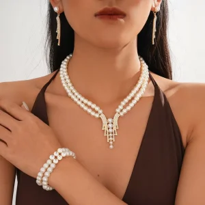 Customizable Hypoallergenic Rose Gold-Plated Imitation Pearl Choker Necklace with Diamond Inlay