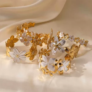 European-American Style Stainless Steel 18k Gold-Plated Flower Bracelet for Women