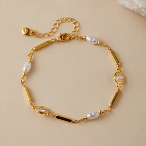 Factory Direct Brass Bracelet with 18K Gold Plating, Zircon and Pearl for Women