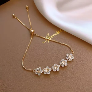 Flower Design Women’s Charm Bracelet with Rhinestones