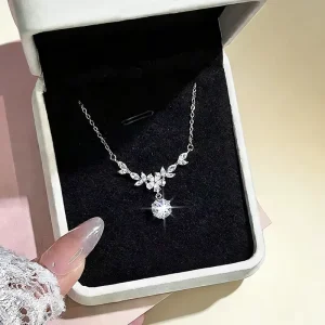 French-Style Micro-Paved Zircon Wheat-Ear Flower Necklace with Copper Bamboo Chain