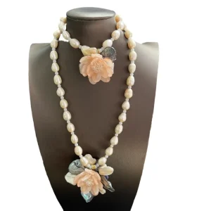 Freshwater Pearl Flower Beaded Necklace Set