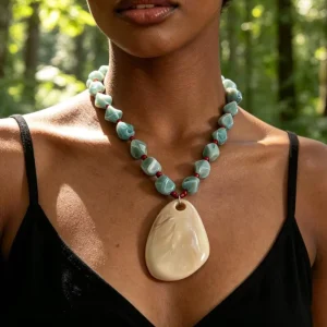 Geometric Irregular Resin Bead Pendant Necklace