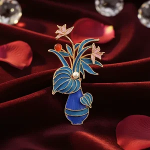 Gold Plated Copper Flower Brooch with Pearl for Women’s Engagement and Wedding Gift