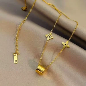Gold-Plated Titanium Steel Pendant Necklace with Four-Leaf Clover Motif, Unisex