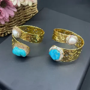 HDT1517 Gold-Plated Crystal Stone Pearl Cuff Bangle, Women