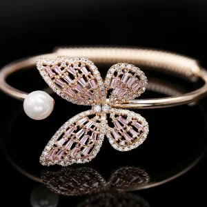 Hollow-Out Pearl Open Bracelet for Women with Rose Gold Butterfly Zircon