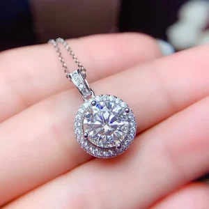 Imitated Diamond Silver-Plated Cubic Zirconia Wedding Charm Pendant Necklace for Women
