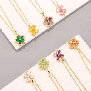 Korean Zircon Crystal Four-Leaf Titanium Steel Collarbone Chain Necklace