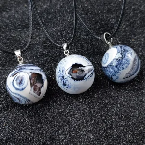 Natural Agate Ghost Eye Crystal Round Ball Pendant Necklace