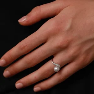 Natural Freshwater Pearl and Zircon Ring for Women