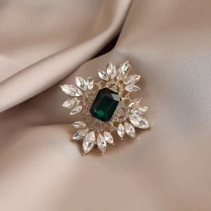 Palace Style Full-Diamond Brooch for Women