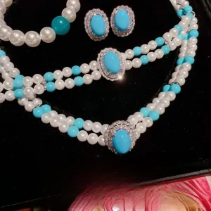 Pearl Crystal Jewelry Set with Gem Detail Rings Necklaces and Bracelets for Women