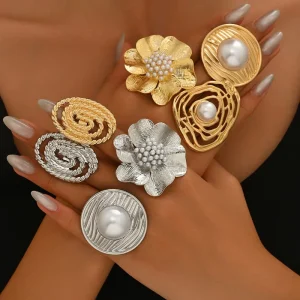 Simple Stacked Flower Irregular Imitated Pearl Ring for Women Trendy Lady Party Adjustable Finger Ring Jewelry Accessories Gift