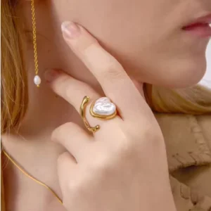 Smooth Polished White Silver-Plated Pearl Ring