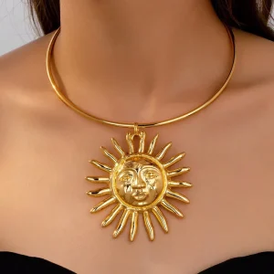 Spiral Sun Hollow Heart Pendant Gold Sunflower Choker Necklace
