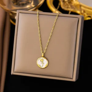 Stainless Steel Vintage Geometric Link Chain Anti-Tarnish Waterproof 18K Gold-Plated Pendant Necklace