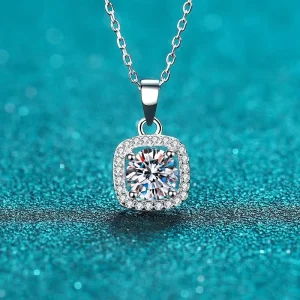 VVS Moissanite Diamond Necklace 925 Sterling Silver for Women