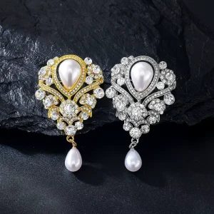Vintage Palace Style Crystal Hanging Bead Brooch Pin LSBR82801