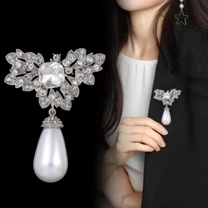 Vintage Rhinestone Pearl Pendant Brooch Pins for Women
