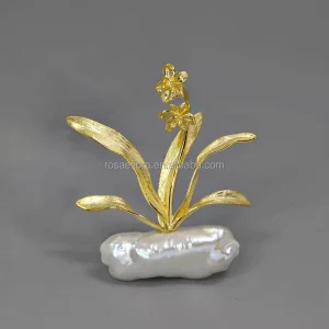 Water Fairy Narcissus Flower Brooch, 925 Sterling Silver, Cultured Baroque Pearls