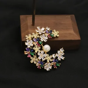 White Pearl Silver-Tone Brooch for Business Suits Blouses and Collars