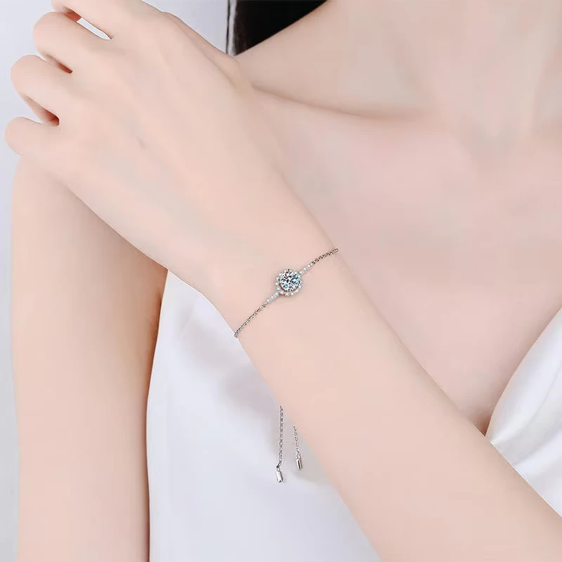 How to Build a Retail-Ready Moissanite Bracelet Range 2 Womens 1 Carat Round Brilliant Cut Moissanite Expandable 925 Sterling Silver Bangle