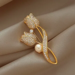 Women’s Crystal and Rhinestone Alloy Brooch Suit Pin