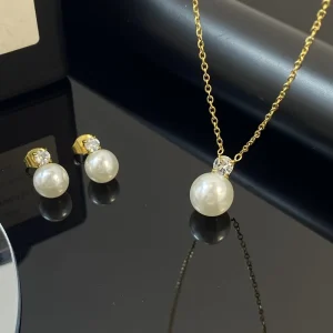 Women’s Pearl Necklace and Earrings Set White Zircon Pearl Necklace