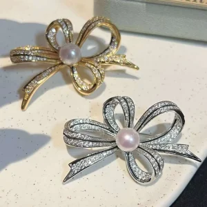 Zircon Bow Brooch with 8-9mm Natural Freshwater Pearl
