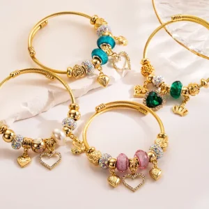 Zircon Heart-Shaped Pendant Open Stainless Steel Gold-Plated Bangle for Women